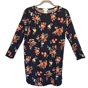 Honey & Lace Soft Floral Tunic Size Large